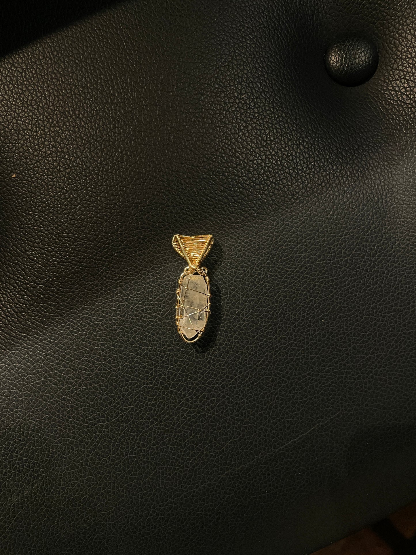 Gold ‘Clarity’ Pendant