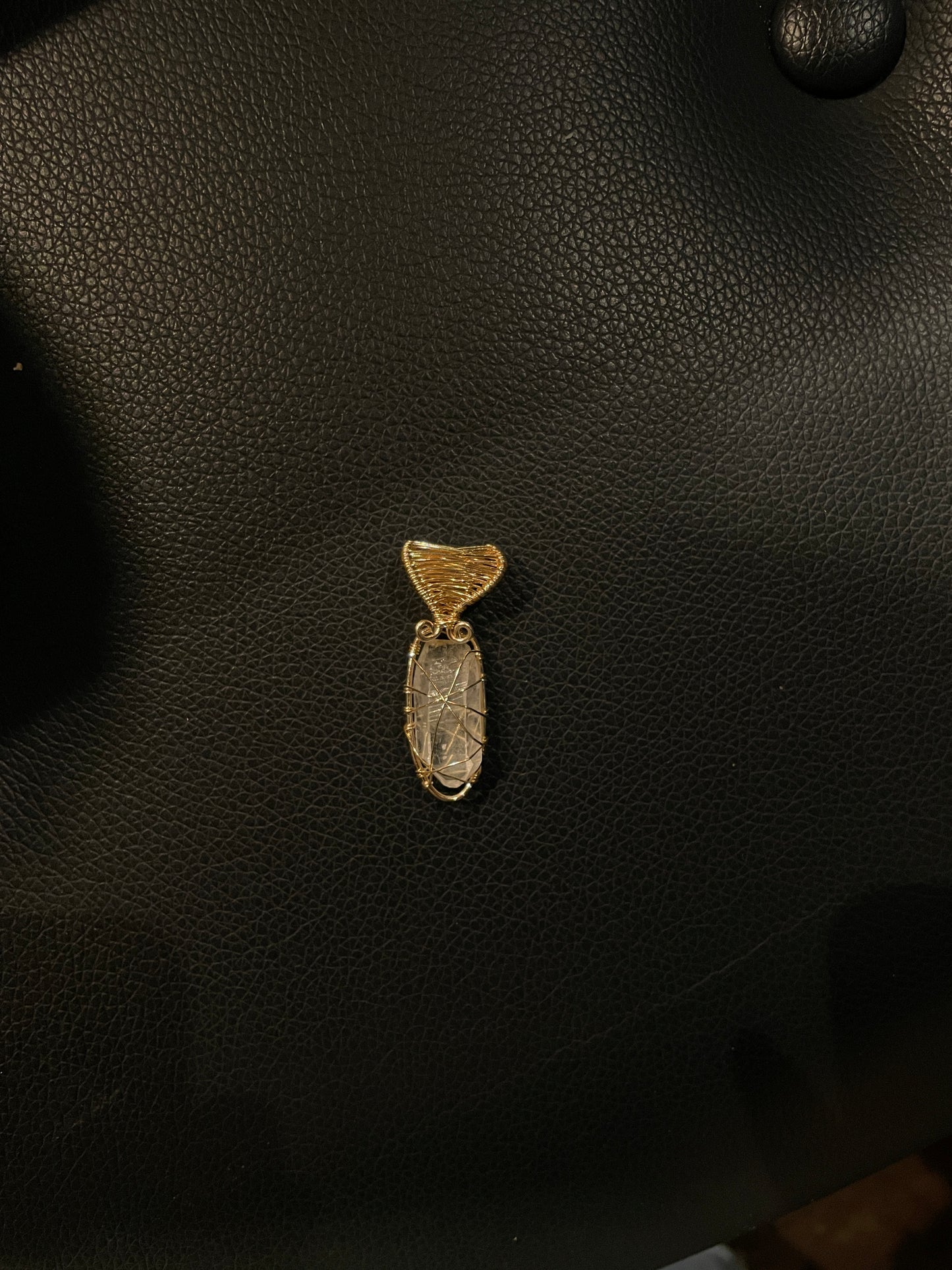 Gold ‘Clarity’ Pendant