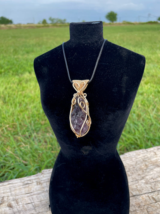 Gold Amethyst ‘Amor’ Pendant