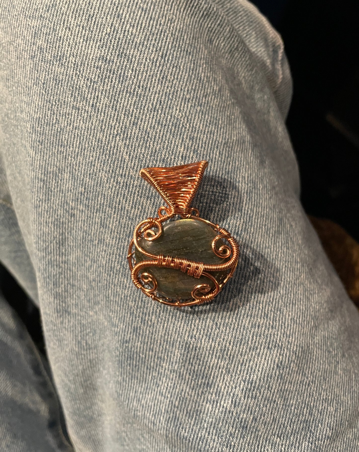 Copper & Labradorite ‘Mariposa’ Pendant